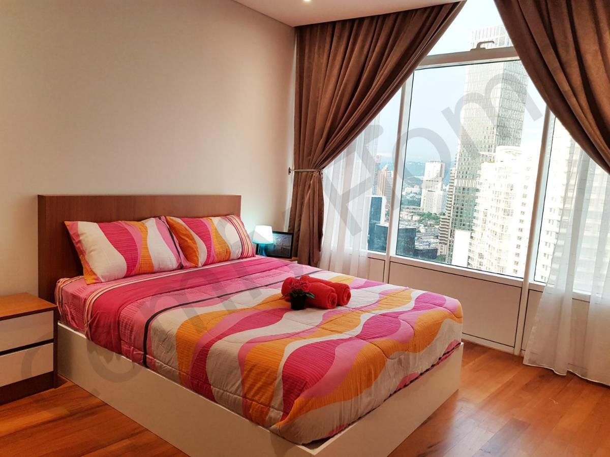 Klcc Service Suites By Home Sweet Home Kuala Lumpur Esterno foto